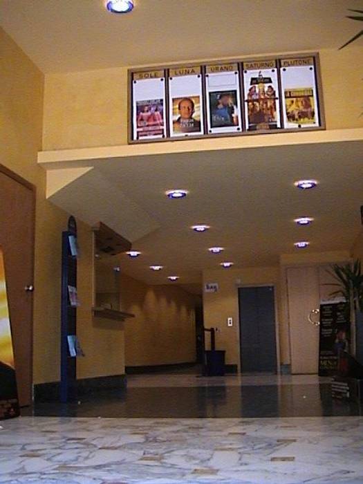 Cinema Variety, Firenze, studio1.architetti studio1.architetti Đồ điện tử Bê tông cốt thép