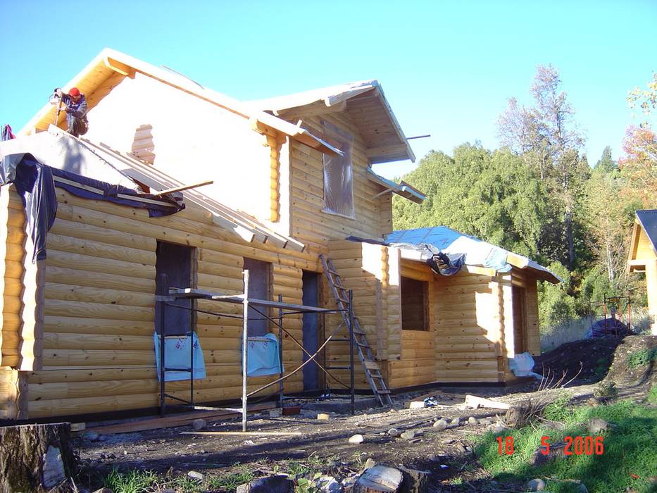 Casa Amancay Ι San Martín de los Andes, Neuquén. Argentina., Patagonia Log Homes - Arquitectos - Neuquén Patagonia Log Homes - Arquitectos - Neuquén Dom jednorodzinny