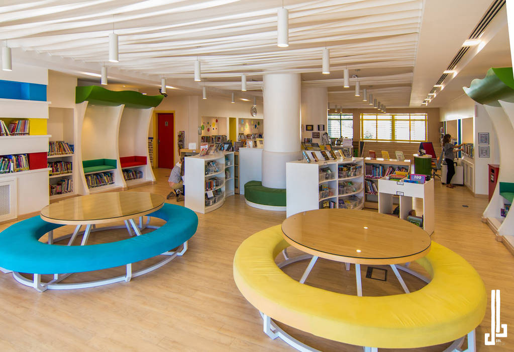 New American school Elementary Library , dal design office dal design office Commercial spaces Schools