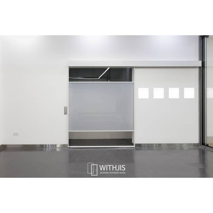 Automatic ALU-SD 1742 WITHJIS(위드지스) 모던스타일 서재 / 사무실 알루미늄 / 아연 직사각형,회색,건물,자동차 디자인,자동차 외장,고정물,바닥,목재,캐비닛,정면