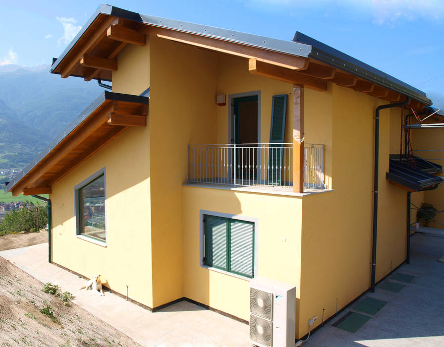 COSTRUZIONE TRADIZIONALE AOSTA, Sangallo srl Sangallo srl Wooden houses Wood Wood effect