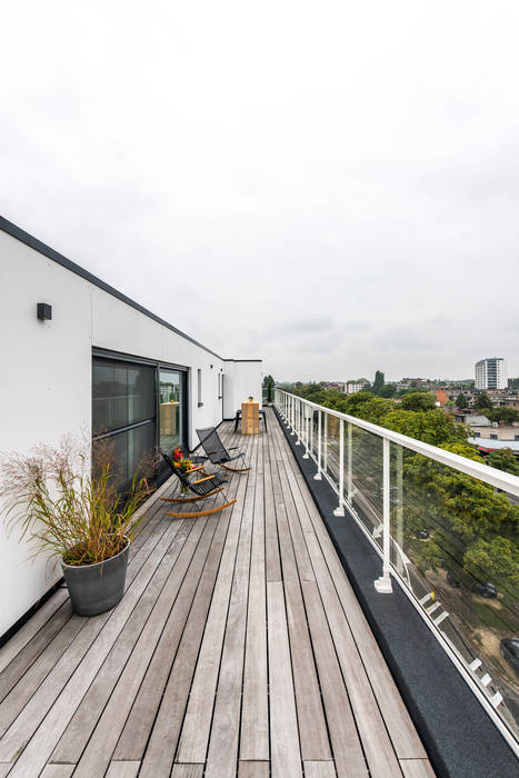 PROJECT MVG - DAK- EN GEVELRENOVATIE VAN EEN PENTHOUSE MET DAKTERRAS, ICONcept ICONcept