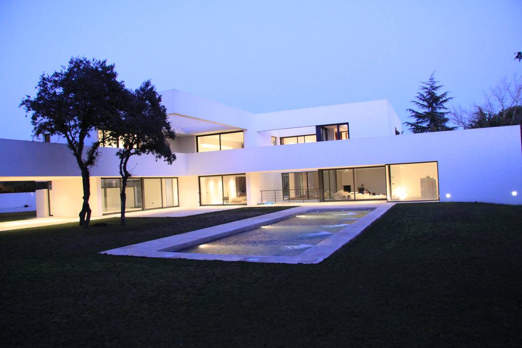 Construir vivienda unifamiliar en Madrid, arquitectura, Otto Medem Arquitecto vanguardista en Madrid Otto Medem Arquitecto vanguardista en Madrid Pool