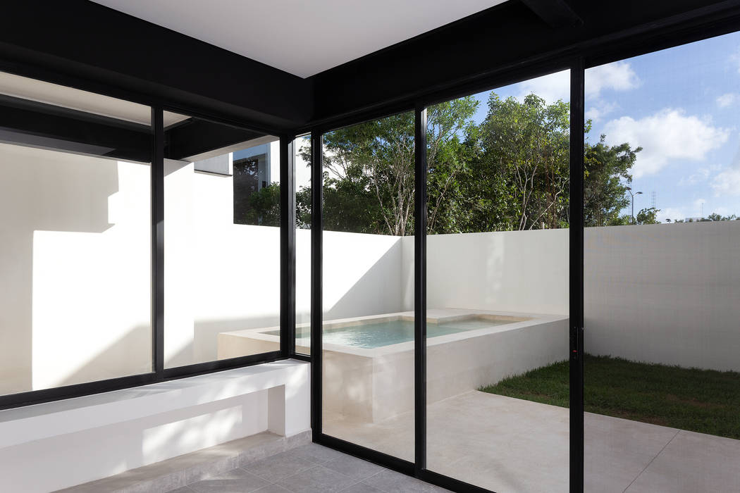 casas oval, Daniel Cota Arquitectura | Despacho de arquitectos | Cancún Daniel Cota Arquitectura | Despacho de arquitectos | Cancún Garden Pool Concrete