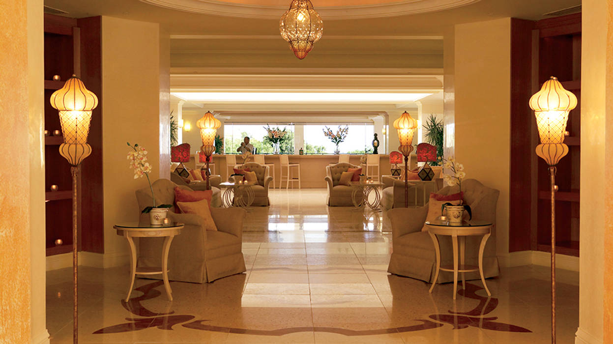 Soluzioni luminose SIRU per Eva Palace Grecotel Luxury Hotel, siru srl siru srl Eclectic style corridor, hallway & stairs