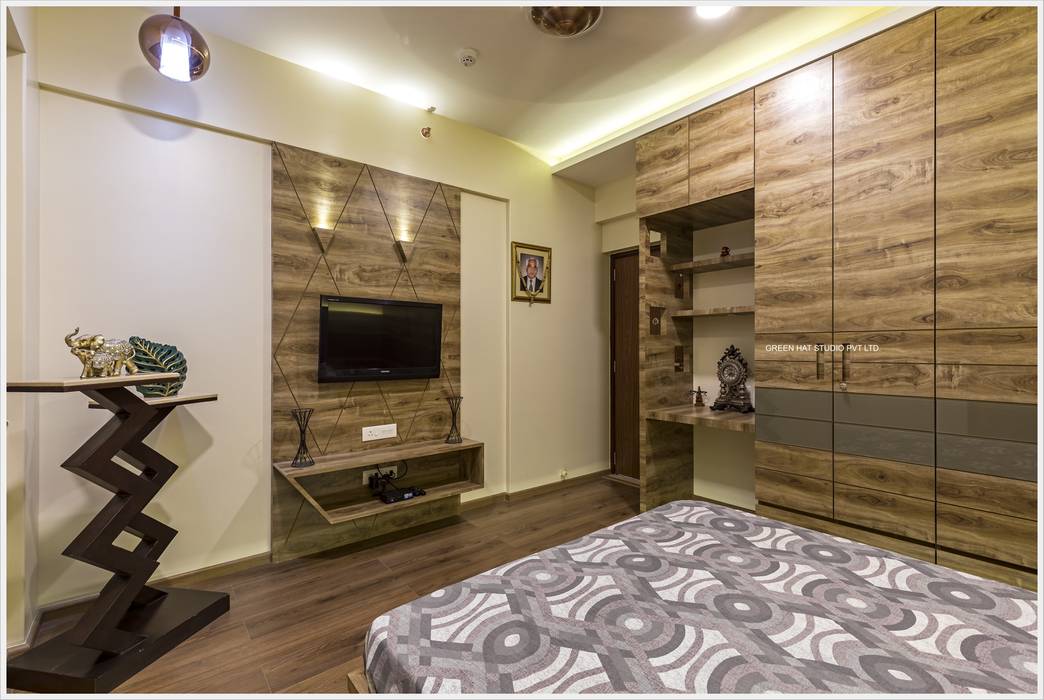 3BHK at Song of Joy, Pune, GREEN HAT STUDIO PVT LTD GREEN HAT STUDIO PVT LTD ห้องนอนขนาดเล็ก