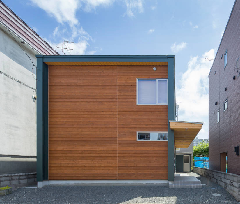 あったかい木の家, アトリエYMG アトリエYMG Casas de madera Madera Acabado en madera