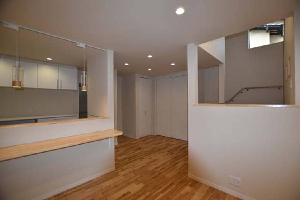 Home Plan Kiyotake 一級建築士事務所 清武建設salas De Estilo Eclectico Madera Maciza Acabado En Madera Homify