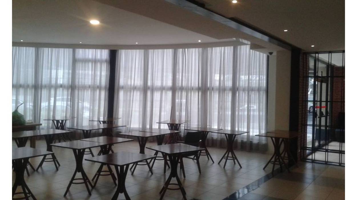 Nobile Hotel, SW Decor Cortinas e Persianas SW Decor Cortinas e Persianas Commercial spaces Hotels