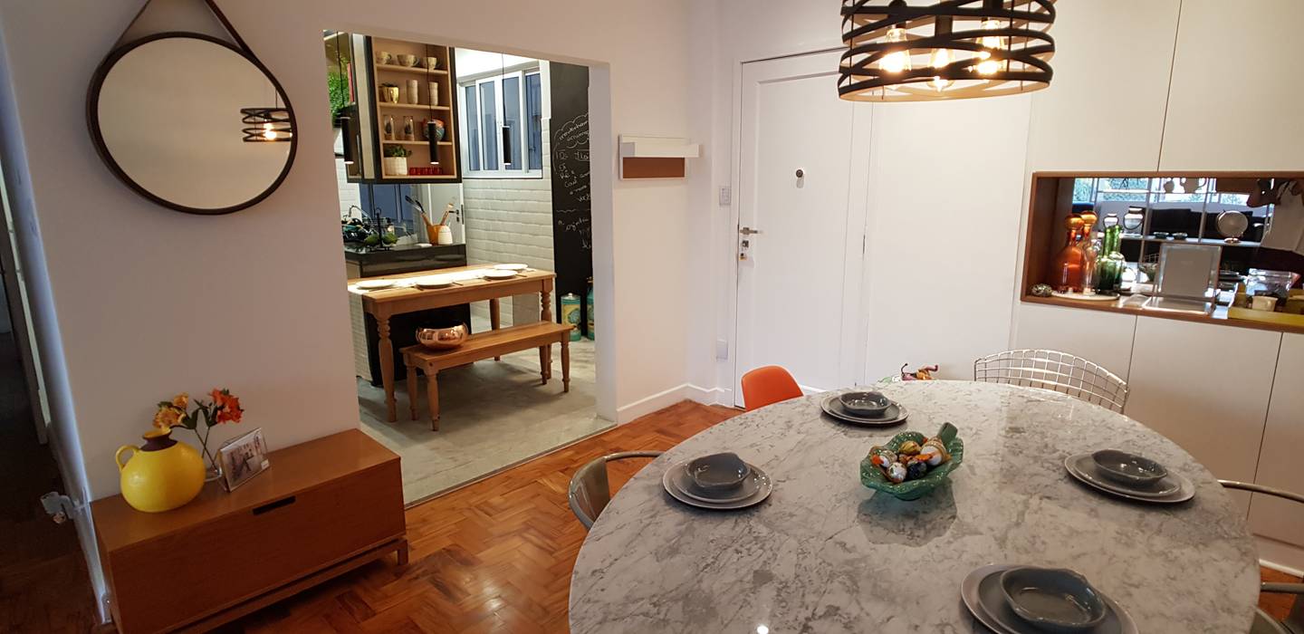 Sala de Jantar Studio Elã Salas de jantar ecléticas sala de jantar,cozinha,espelho,saarinnen