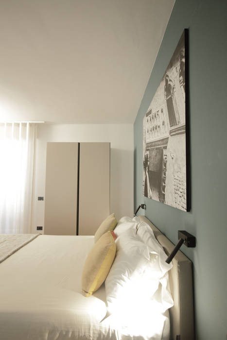 camere Hotel HGR, luigi bello architetto luigi bello architetto モダンスタイルの寝室