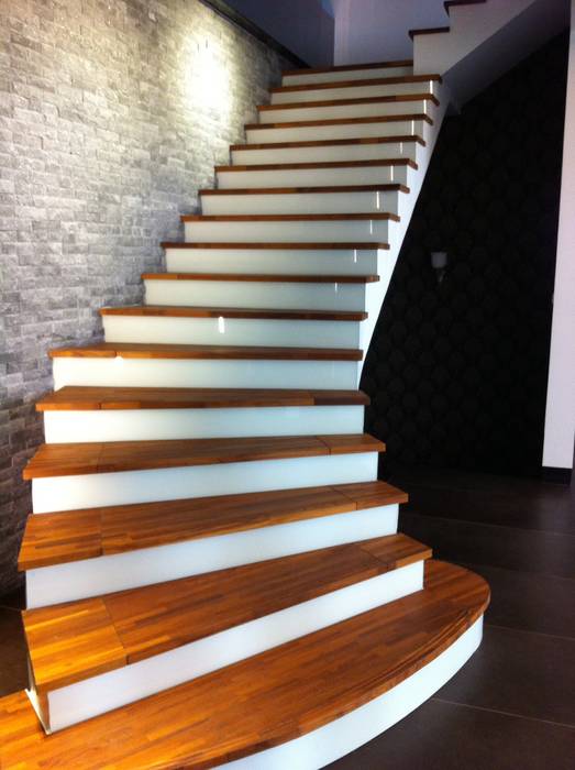 各式木質樓梯踏板, 茂林樓梯扶手地板工程團隊 茂林樓梯扶手地板工程團隊 樓梯 樓梯,踏板,木質,簡約,現代