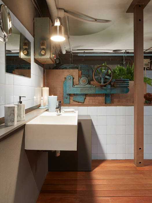 Loft El Capricho, ESTUDIO DE CREACIÓN JOSEP CANO, S.L. ESTUDIO DE CREACIÓN JOSEP CANO, S.L. Industrial style bathroom