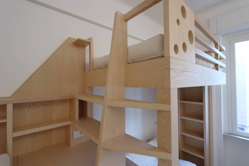 Una stanza da letto, Daniele Arcomano Daniele Arcomano Modern Bedroom Wood Wood effect