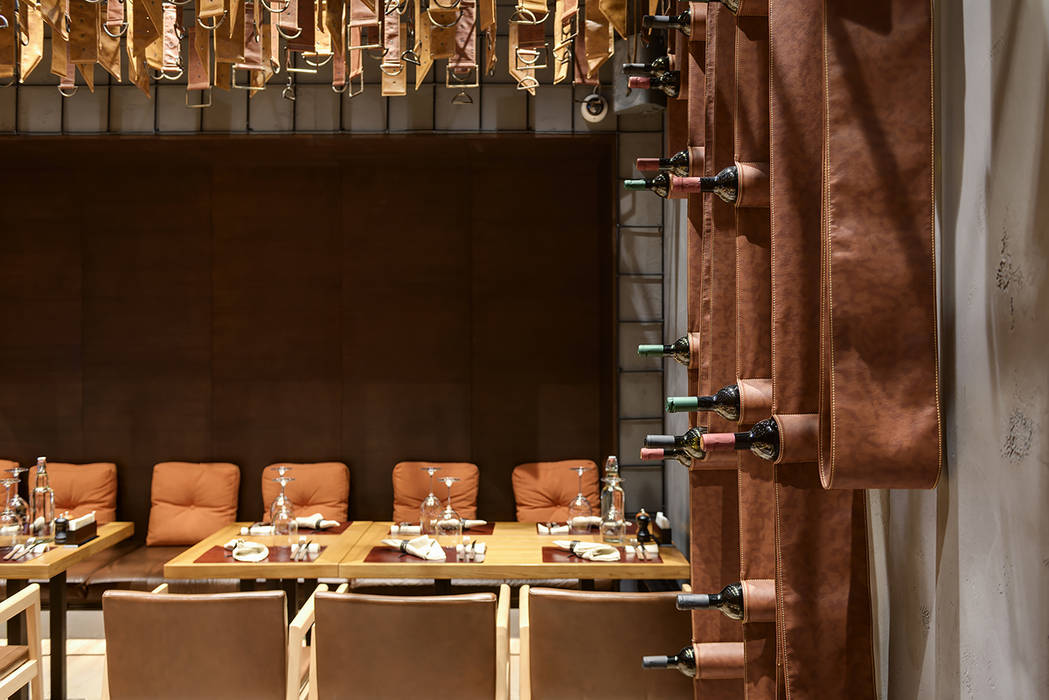 BULL Butcher and Wine. Steakhouse interior, YUDIN Design YUDIN Design Espacios comerciales Restaurantes
