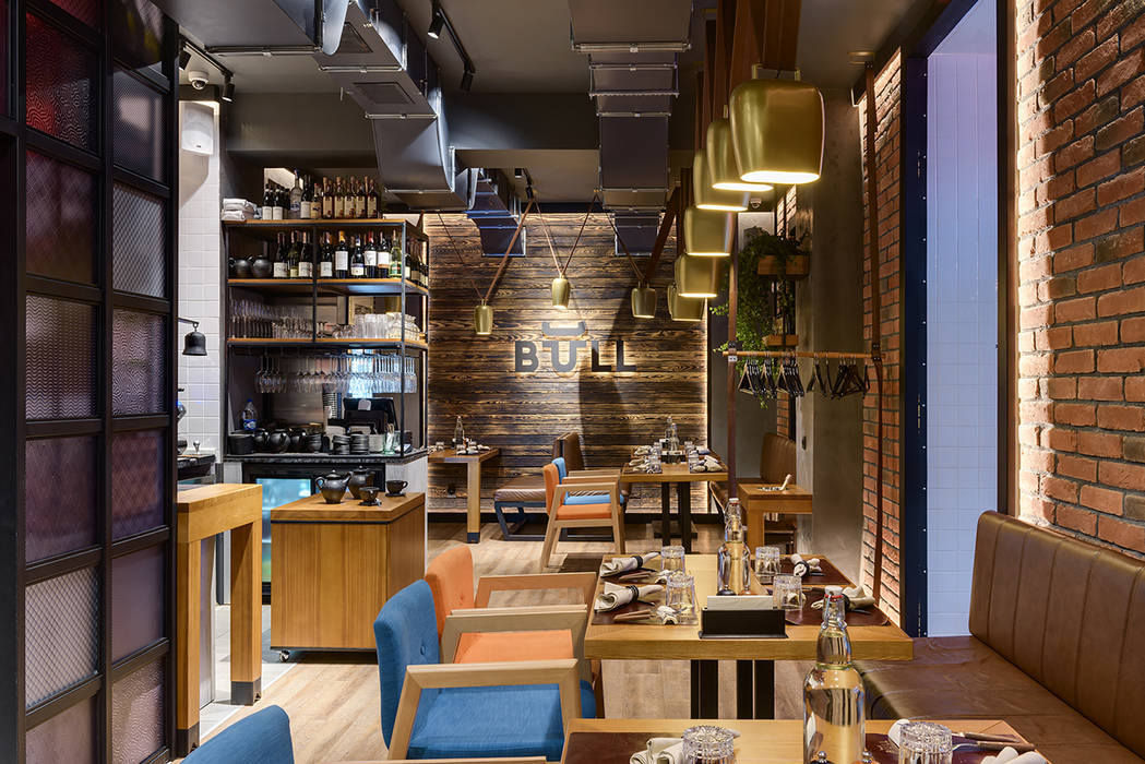 BULL Butcher and Wine. Steakhouse interior, YUDIN Design YUDIN Design Коммерческие помещения Ресторации