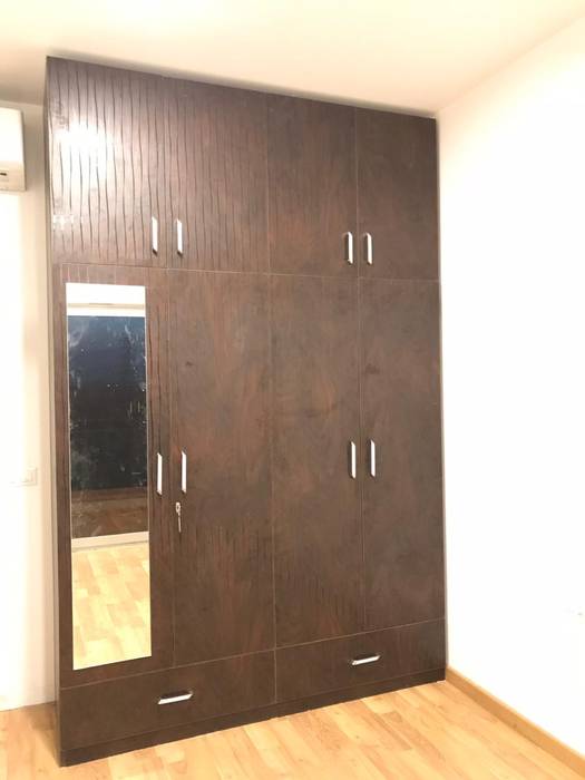 Modular Kitchen Wardrobe RV Dezigns 臥室 衣櫥與衣櫃