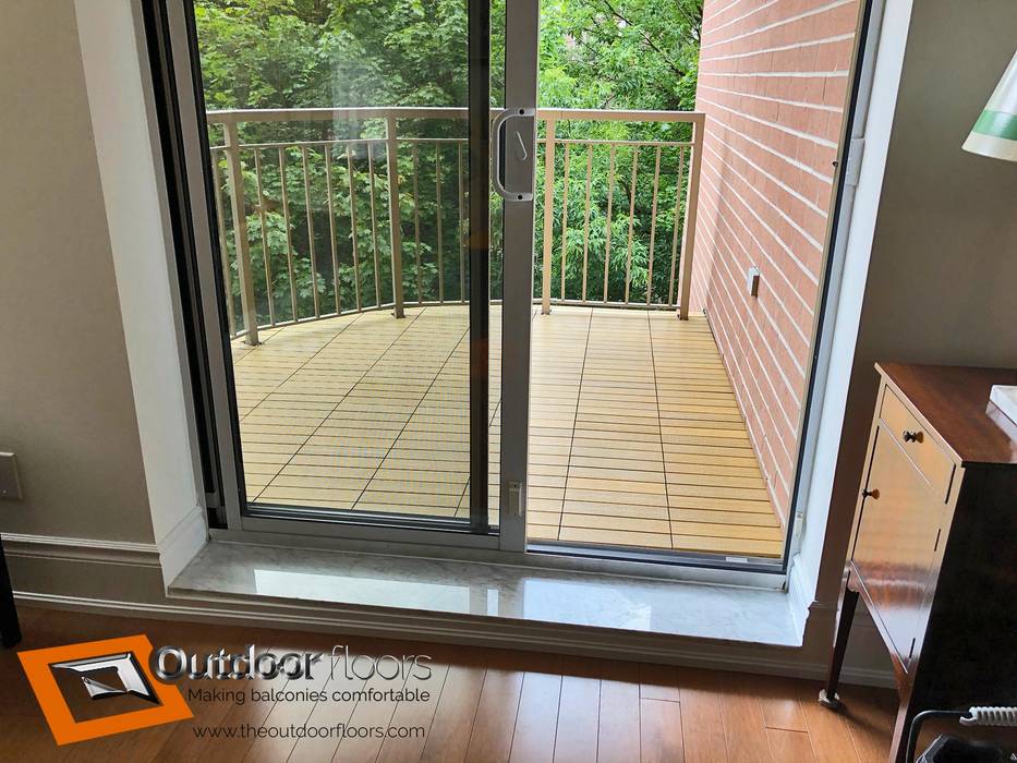 Oak WPC Balcony in Toronto, Outdoor Floors Toronto Outdoor Floors Toronto Balcony Wood-Plastic Composite Fixture,Building,Shade,Window,Wood,Interior design,Floor,Flooring,Wall,Hardwood