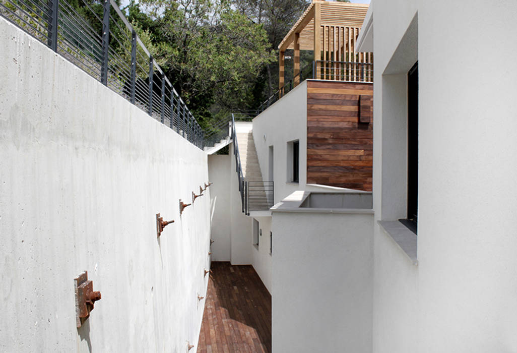 Villas Jumelles méditerranéennes au design minimaliste, Deux et un Deux et un Haciendas