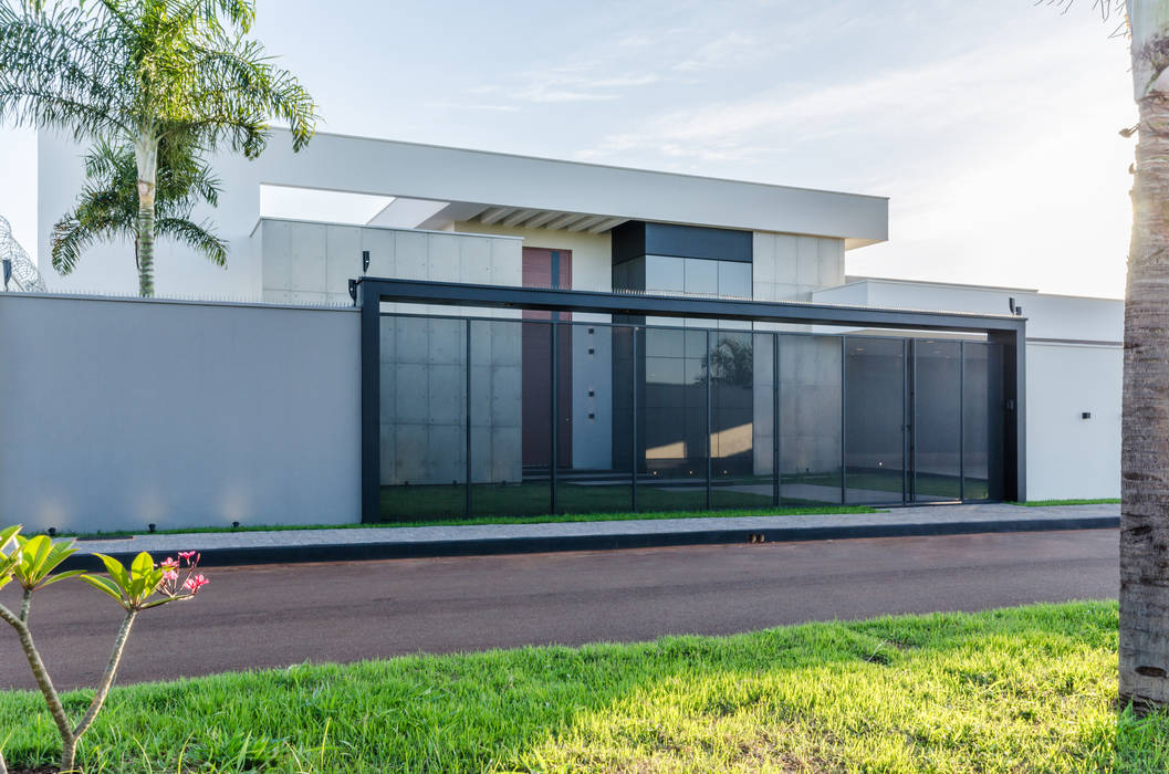 Residência Buritis, Leda Maria Arquitetura Leda Maria Arquitetura Casas unifamiliares Hierro/Acero