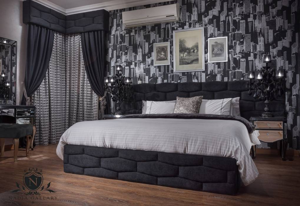 Ultra modern luxury bedroom Never be scared of black, NADIA .Gallery NADIA .Gallery Спальня Дерево Дерев'яні Ліжка та спинки