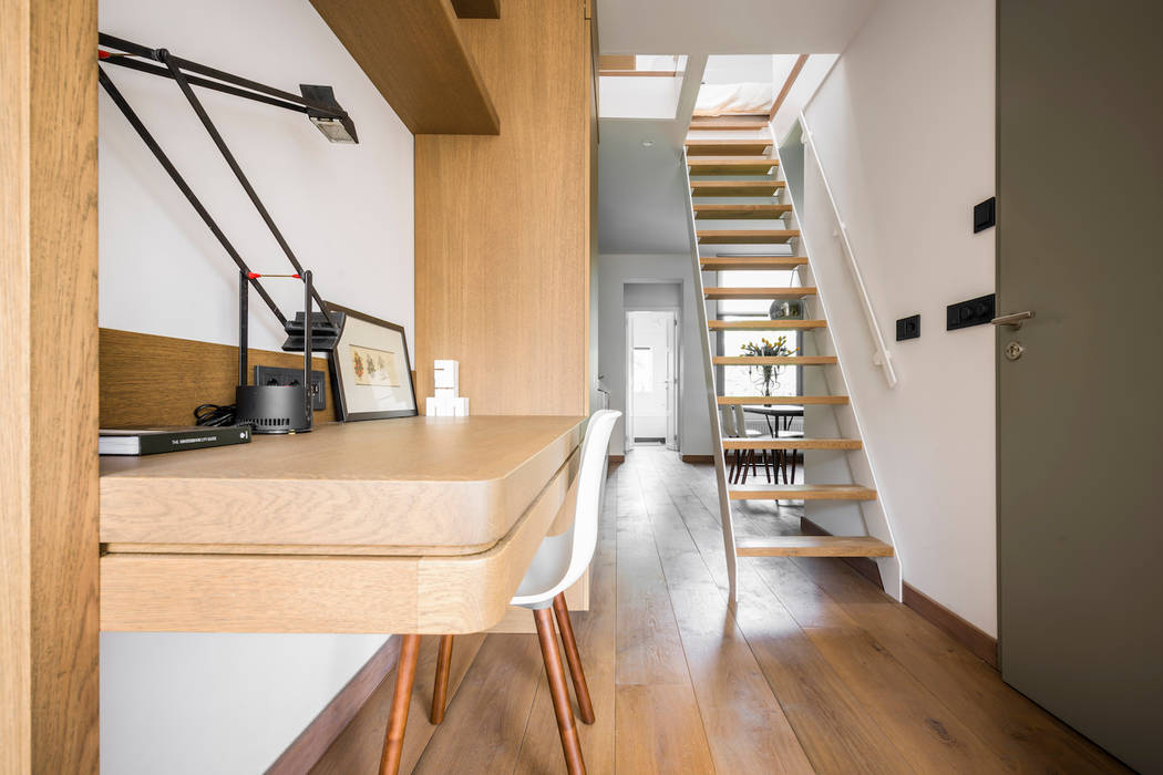 Entrance hall Deirdre Renniers Interior Design Minimalist corridor, hallway & stairs