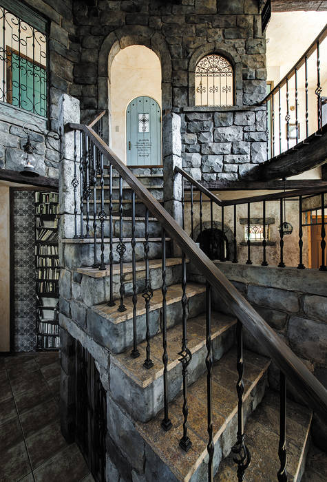 有限会社グリーンアンドハウス Escaleras Homify
