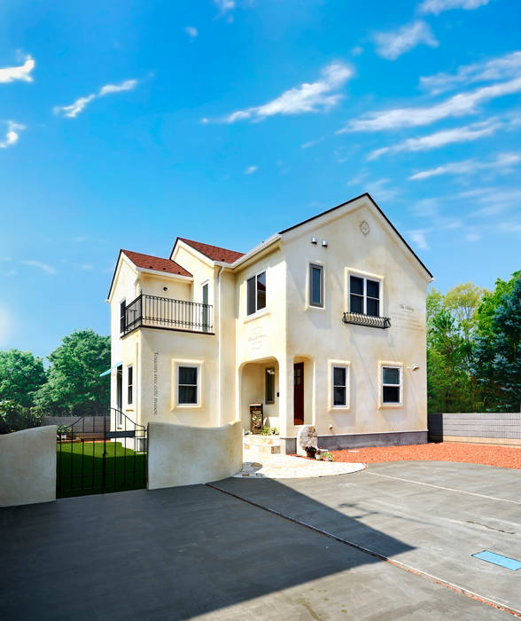 有限会社グリーンアンドハウス Casas De Estilo Clasico Homify