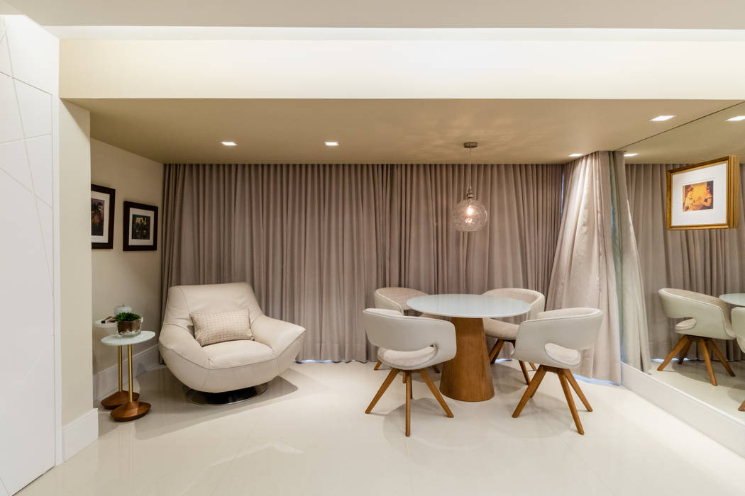 varanda poltrona mesa cadeiras