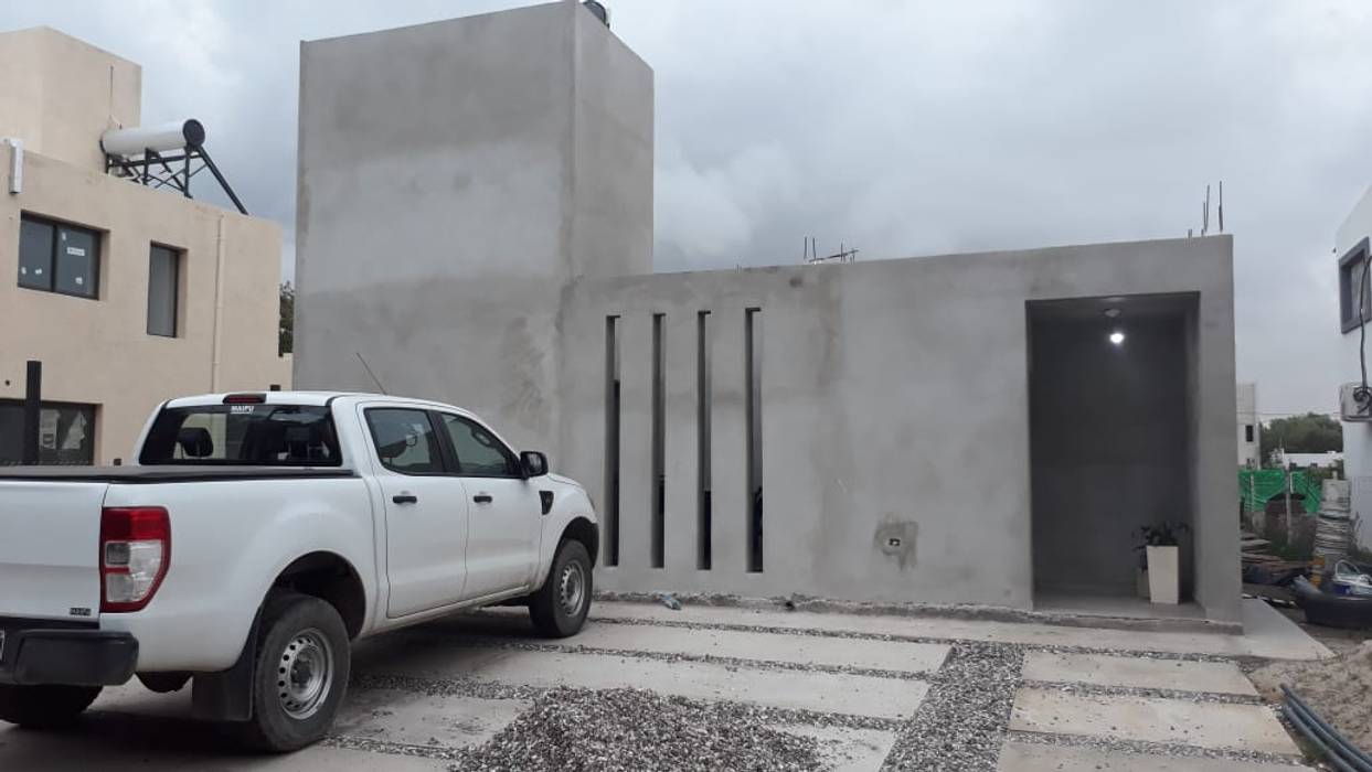 VIVIENDA EN CIUDAD DE CÓRDOBA - ARGENTINA, ESTUDIO PULAR ESTUDIO PULAR Casas pequeñas Hormigón