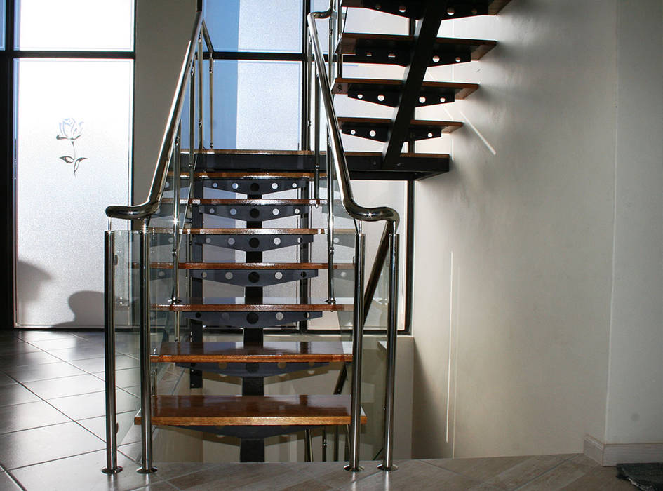 Metallic Office Staircase Renov8 CONSTRUCTION Stairs Metal metallic stairs,wooden tread,glass,aluminium,corporate stairs