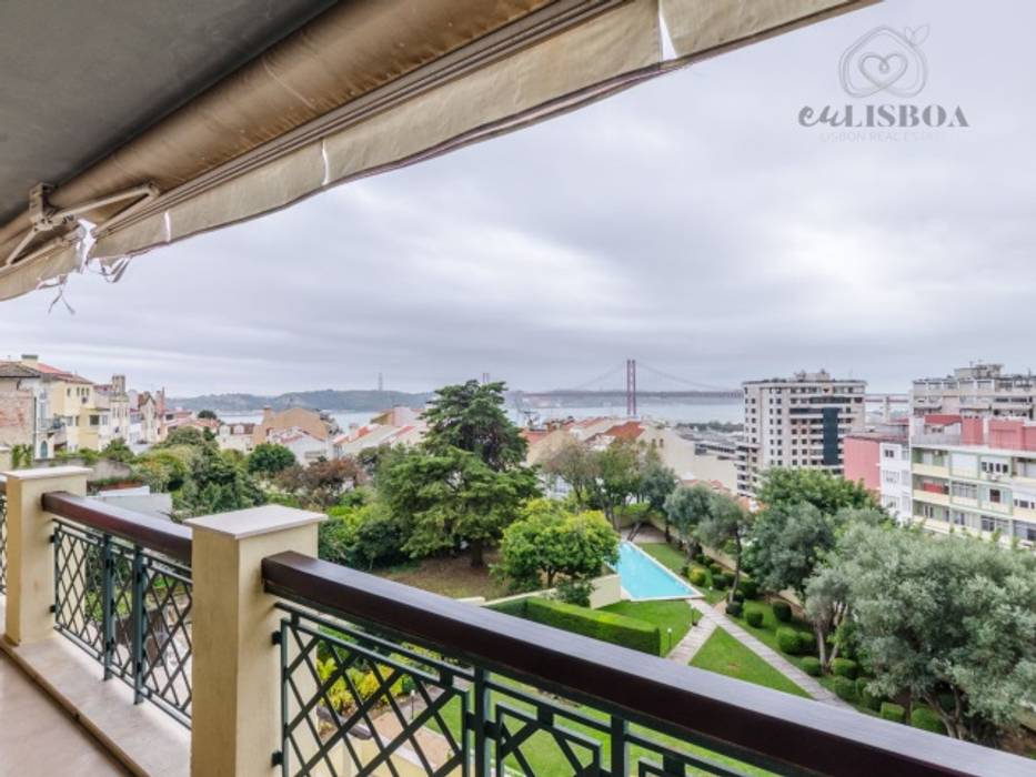 Apartamento T4 na Estrela - Lisboa, EU LISBOA EU LISBOA ระเบียง