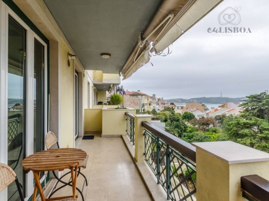 Apartamento T4 na Estrela - Lisboa, EU LISBOA EU LISBOA балконы