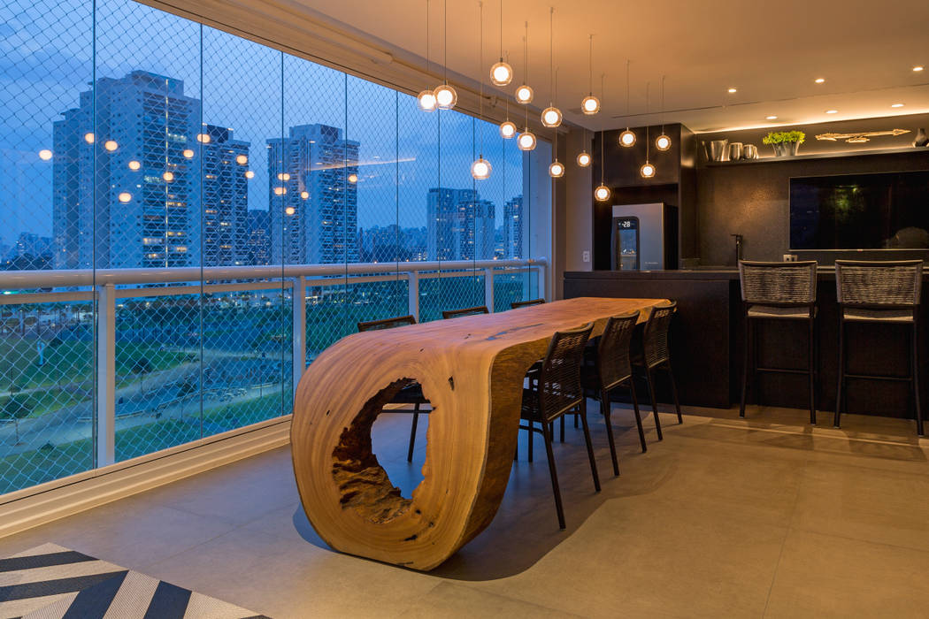 Mesa de Jantar em Madeira Maciça Orgânica (Curva), ArboREAL Móveis de Madeira ArboREAL Móveis de Madeira غرفة السفرة خشب متين Multicolored Tables