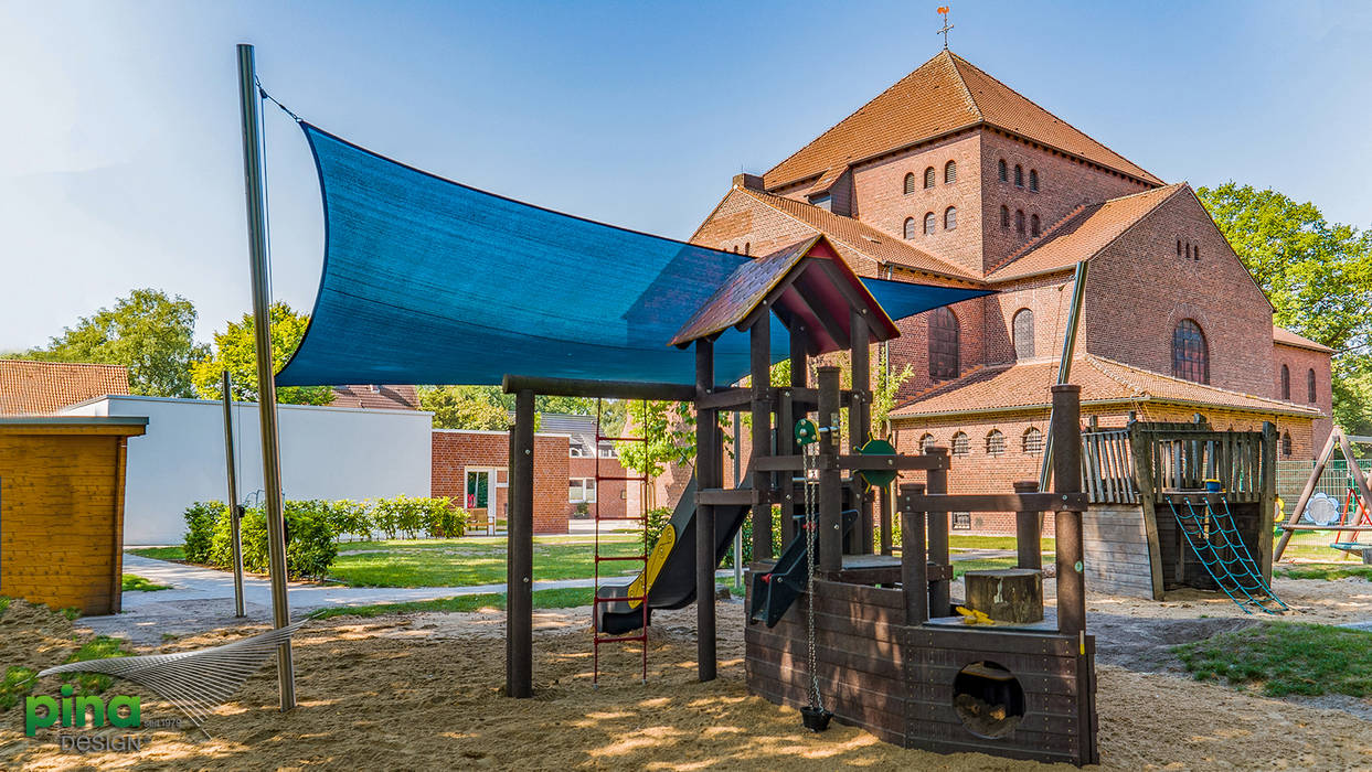 Sonnensegel auf einem spielplatz volle fahrt voraus Sonnensegel auf einem spielplatz volle fahrt voraus