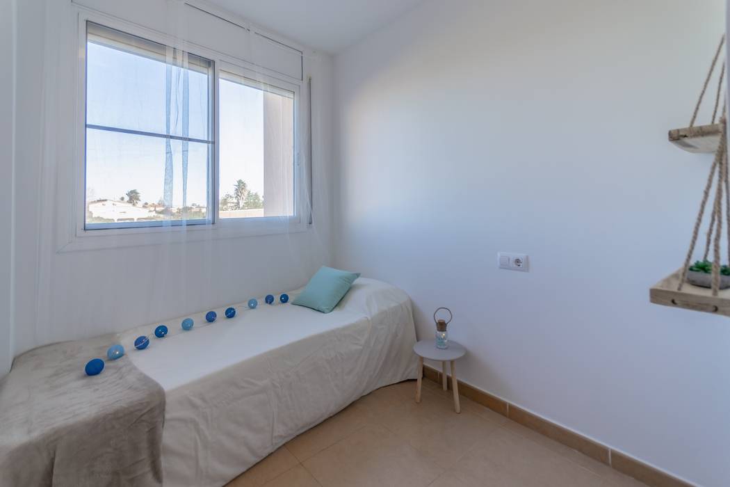 Home Staging en bonito piso amueblado, Home Staging Tarragona - Deco Interior Home Staging Tarragona - Deco Interior غرفة الاطفال