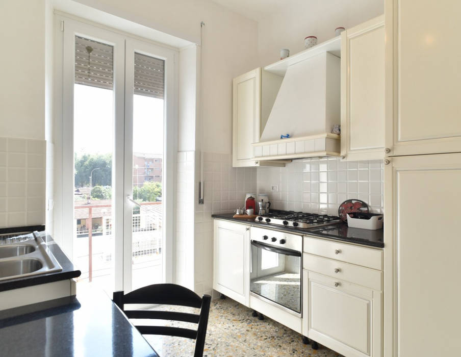 Casa l71, Caleidoscopio Architettura Caleidoscopio Architettura Small kitchens