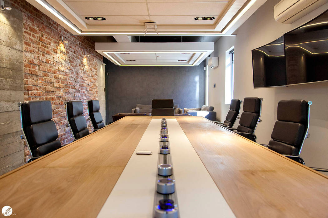 Boardroom DMV INTERIOR DESIGN Commercial spaces Bricks Office buildings