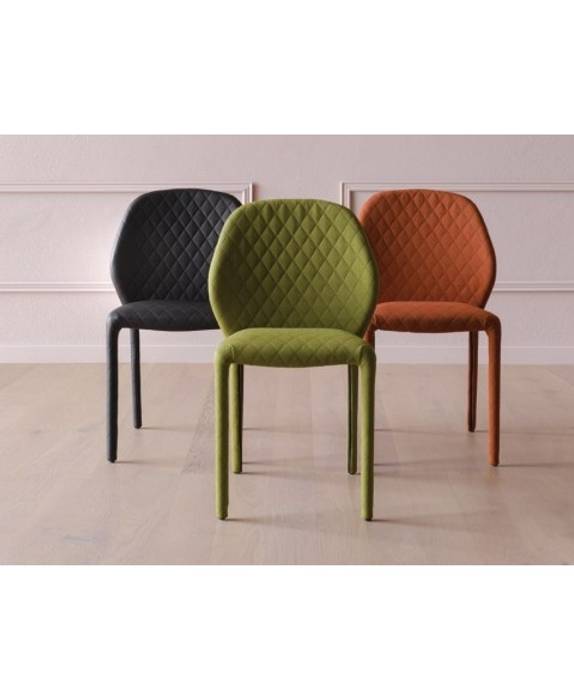 Dumbo Chair Miniforms Lomuarredi Ltd Comedores de estilo moderno Sillas y banquetas