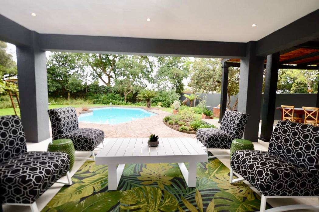 Home Renovation, Jukskei Park, Johannesburg, CS DESIGN CS DESIGN Moderner Balkon, Veranda & Terrasse