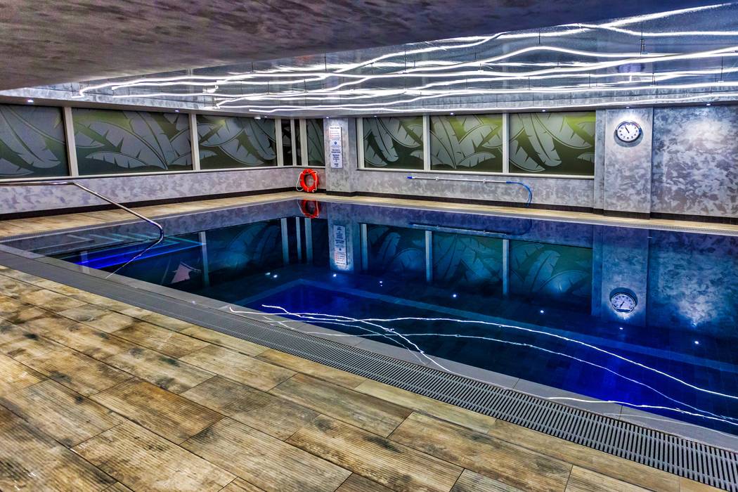 ​Pool and Saunarium for Novotel London - Canary Wharf London Swimming Pool Company Commercial spaces Concrete Luxury pool,sauna,spa,commercial pool,Hotels