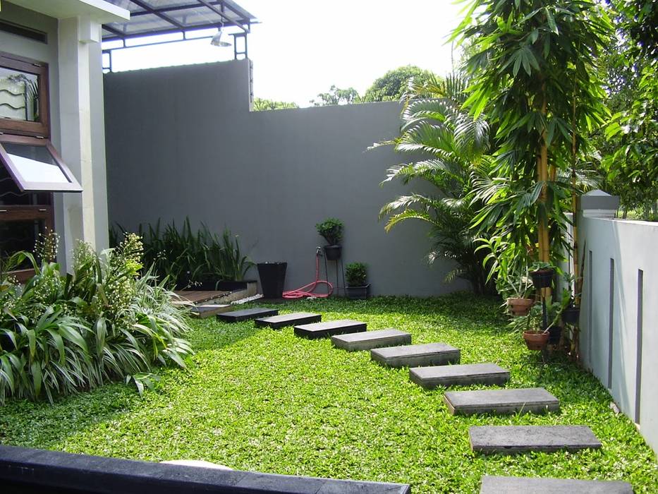Tukang Taman Surabaya Barat - Taman Minimalis Modern, Tukang Taman Surabaya - flamboyanasri Tukang Taman Surabaya - flamboyanasri Garden Pond