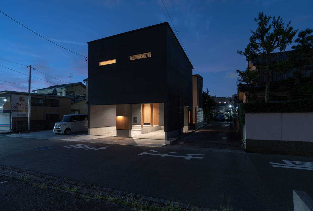 外観夜景 家山真建築研究室 Makoto Ieyama Architect Office 一戸建て住宅