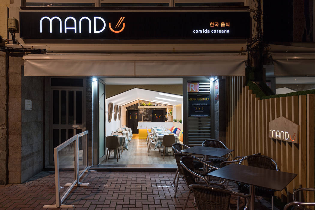 Restaurante Mandu, SMLXL-design SMLXL-design Commercial spaces Gastronomy