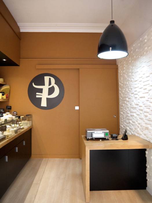 Fromagerie BOCAHUT, MIINT - design d'espace & décoration MIINT - design d'espace & décoration Commercial spaces Offices & stores