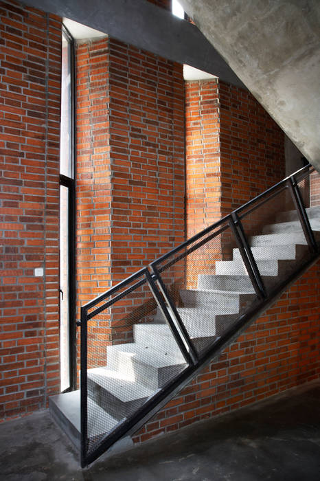 Interior - Stair PHL Architects Ruang Komersial Gedung perkantoran