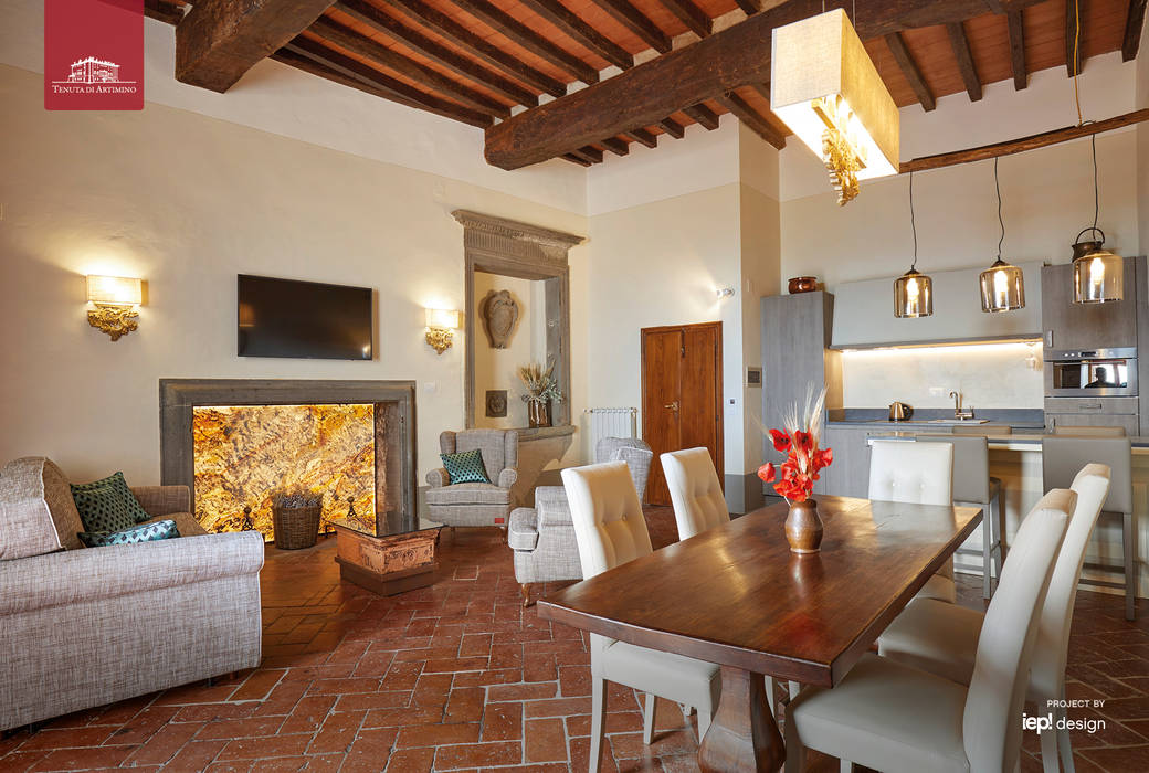 5 suites nel castello del borgo di Artimino , IEP! Design IEP! Design Commercial spaces Hotels