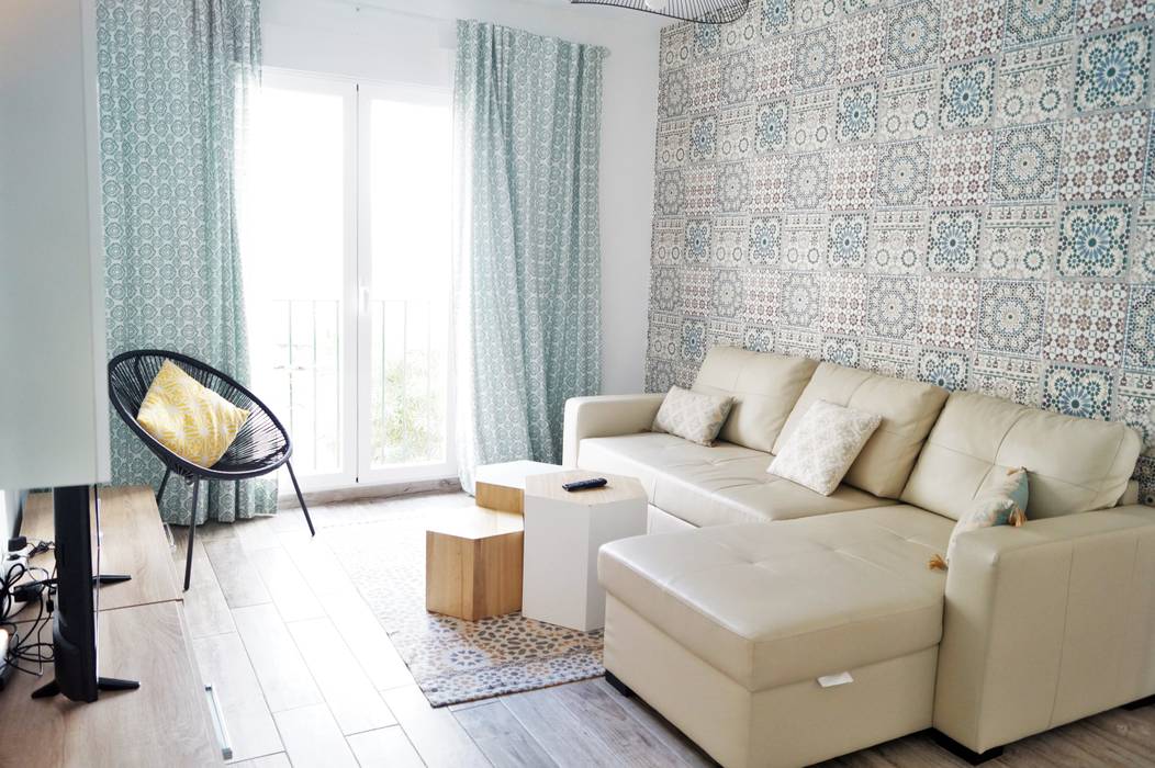 Mihrab - Apartamento en la Juderia Cordobesa, Housing & Colours Housing & Colours Modern Living Room Tiles