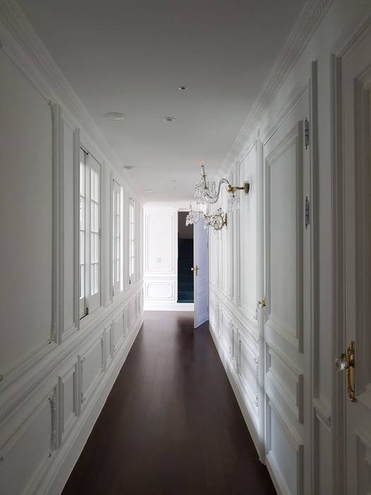 엔틱한 분위기의 펜트하우스 아파트인테리어, 주식회사 큰깃 주식회사 큰깃 Scandinavian corridor, hallway & stairs