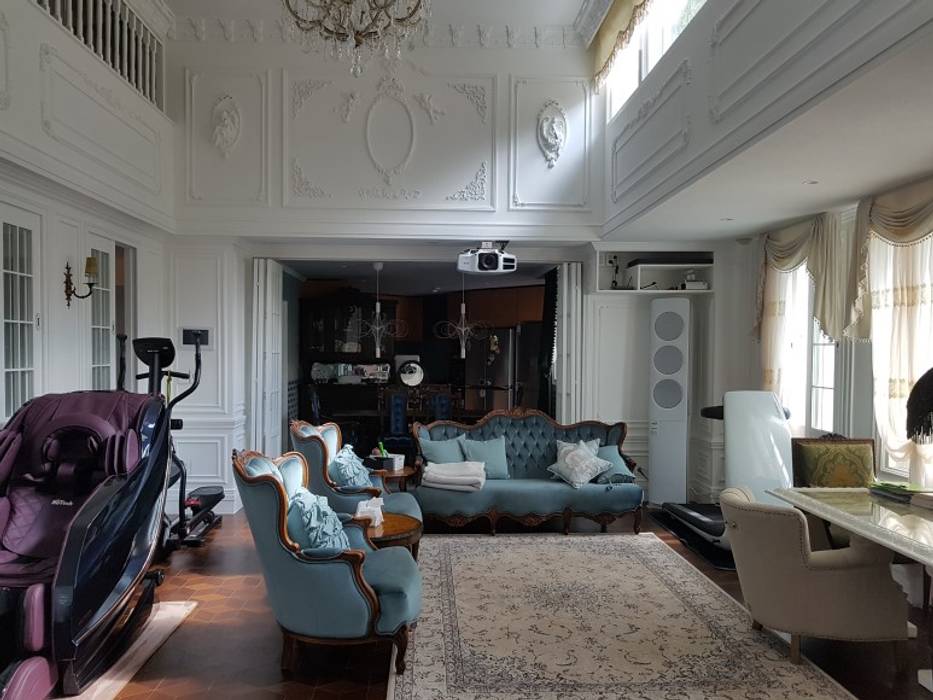 엔틱한 분위기의 펜트하우스 아파트인테리어, 주식회사 큰깃 주식회사 큰깃 Scandinavian style living room